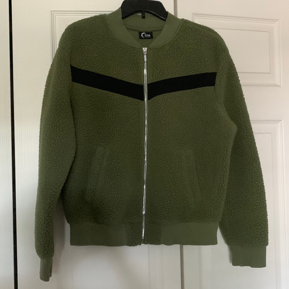 Zyia Active Flying V Sherpa Jacket